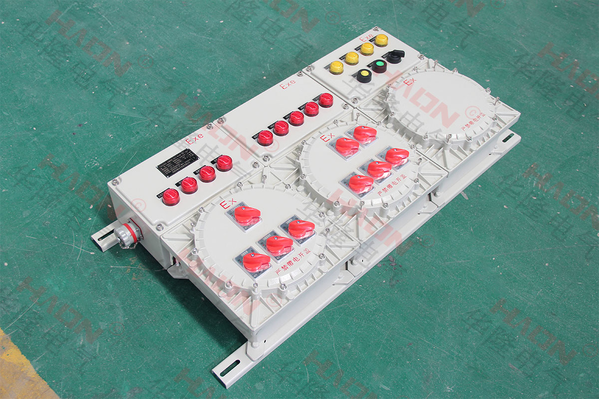 河南华隆电气立式防爆配电箱定做厂家