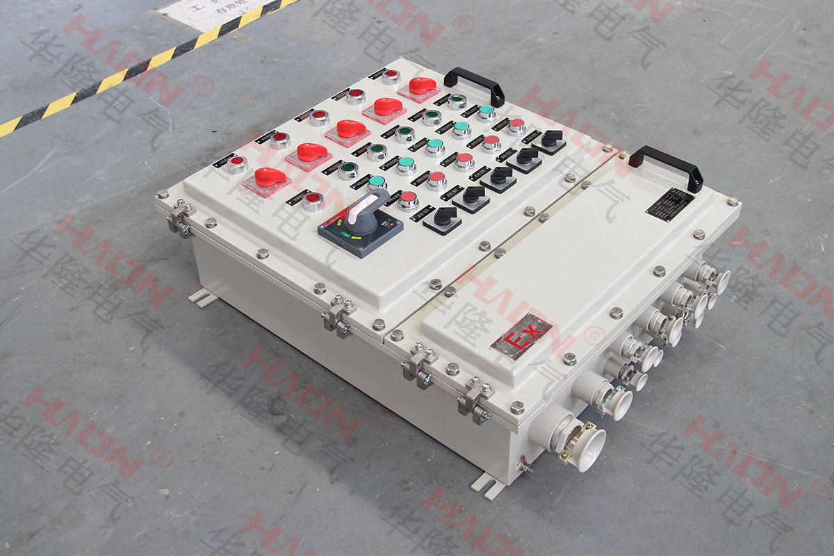 河南华隆电气立式防爆配电箱定做厂家