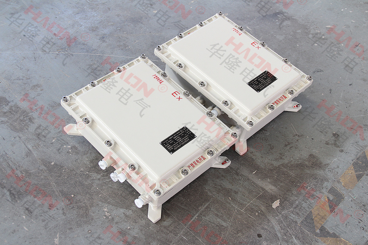 华隆电气防爆接线箱厂家